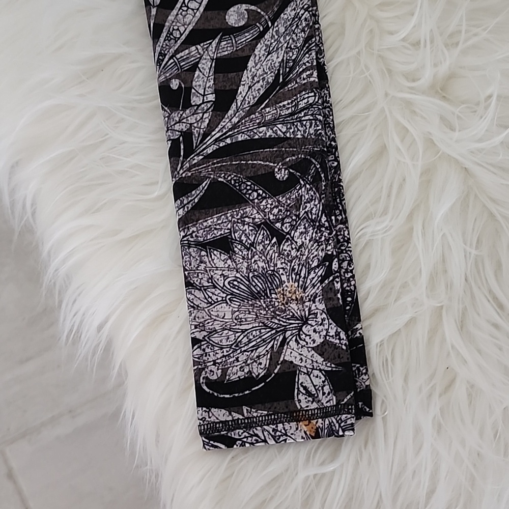 🌒🌟🌚🌛✨️Niyama Sol Luna Batefoot Leggings XS, BNWT🏷 - Picture 4 of 16